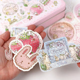 数量限定:ピンクの大きな缶 アルファベットver(缶のみ) ステッカー付 日付印の収納にも うさぎや森の動物 日付印のデザイン入り うさぎ たれ耳うさぎ スタンプはんこの収納