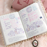 【手帳カバーA6：文庫本サイズ 栞付き】レースとうさぎイチゴ クロスステッチ刺繍：ほぼ日手帳 MDノート 文庫本アンティークな手帳ハンドメイド