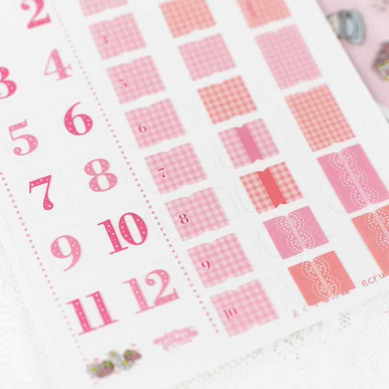 イチゴとうさぎ：シール二種類★インデックスシール・透明シール ピンク★イチゴの季節シリーズ システム手帳に 手帳デコ コラージュ ステッカー 手帳とお揃い うさぎ・垂れ耳うさぎ