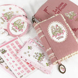 イチゴとうさぎ：シール二種類★インデックスシール・透明シール ピンク★イチゴの季節シリーズ システム手帳に 手帳デコ コラージュ ステッカー 手帳とお揃い うさぎ・垂れ耳うさぎ