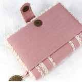 【システム手帳 ミニ6穴 栞付き】レースとうさぎイチゴ クロスステッチ刺繍のアンティークな手帳：ハンドメイド